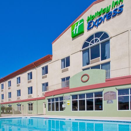 Holiday Inn Express Hotel & Suites Live Oak By Ihg Luaran gambar