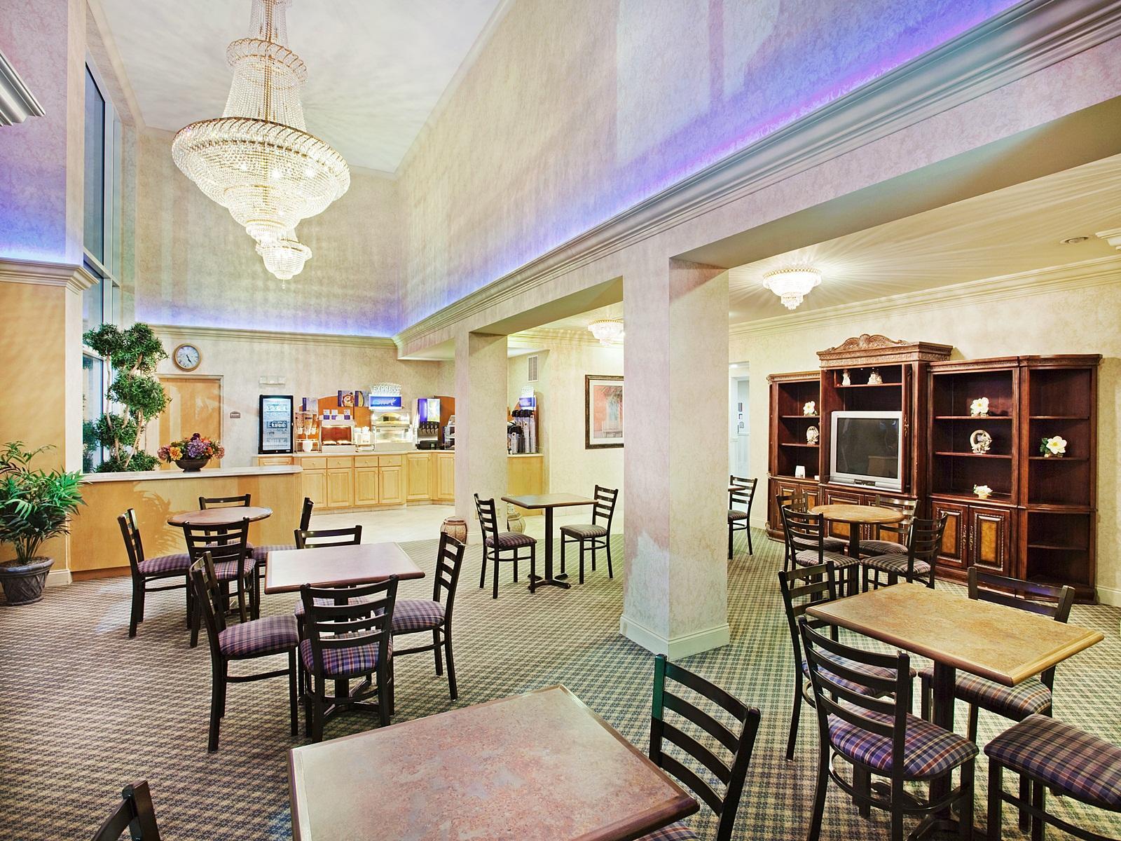 Holiday Inn Express Hotel & Suites Live Oak By Ihg Luaran gambar